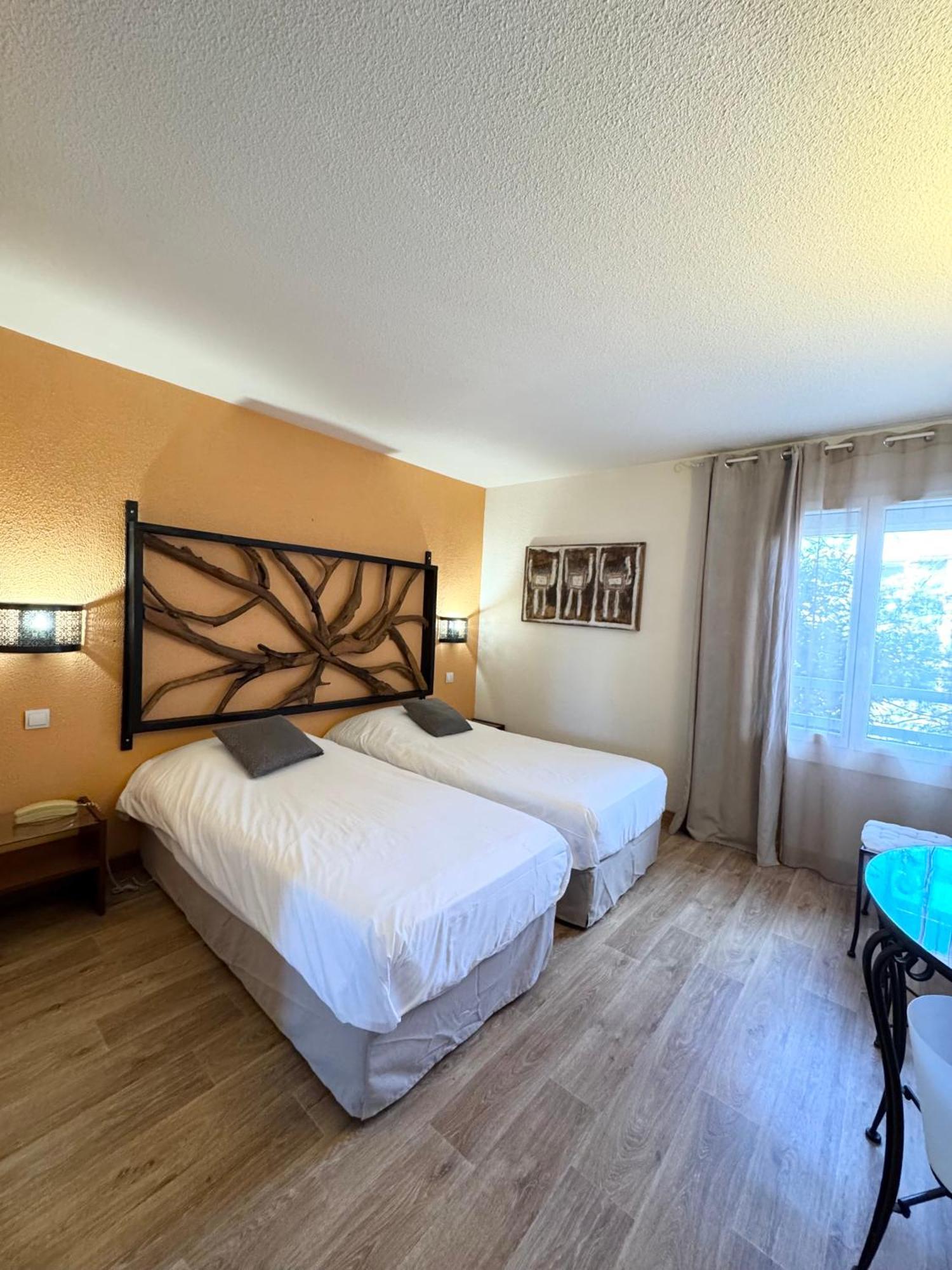 Hotel Les Grenadines Agde Exterior foto