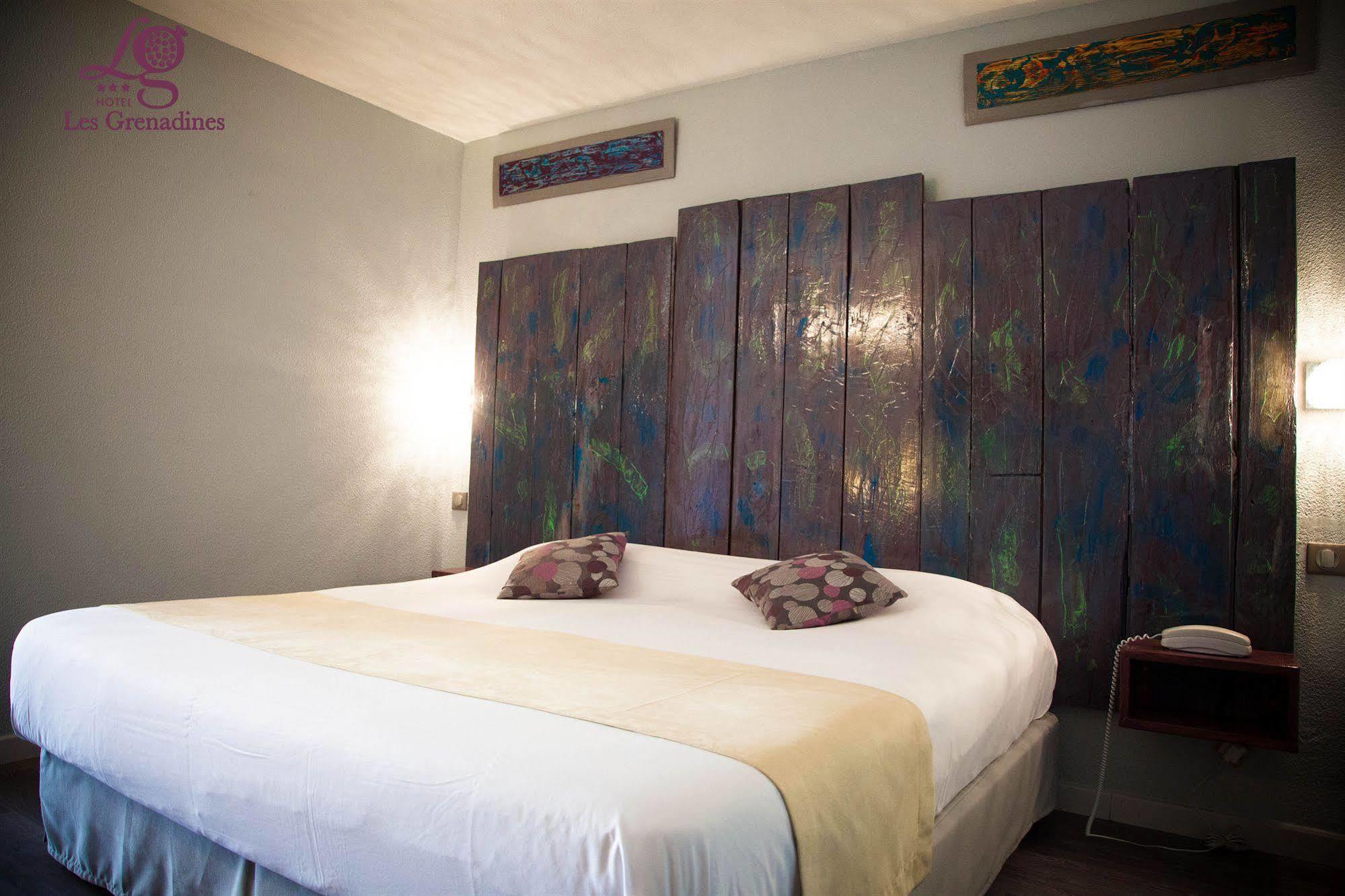 Hotel Les Grenadines Agde Exterior foto